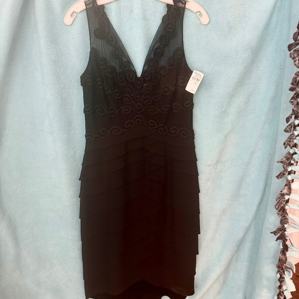 Black Cocktail Dress Size 6 (Chetta B)